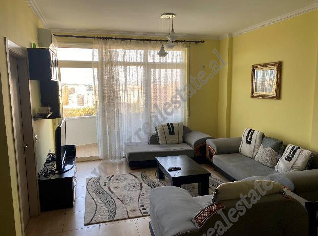 A three bedroom apartment for rent is offered in Selita e Vjeter street in Tirana.&nbsp;

The apar